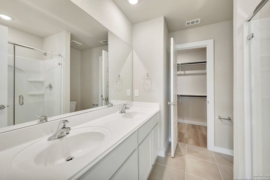Furnished interior view inside a new home in Winding Brook, San Antonio (Image 12).