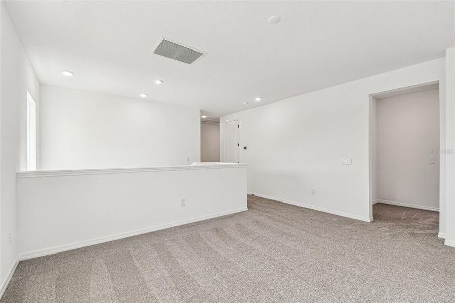 Spacious, unfurnished interior of a new home in City of Tampa, Tampa (Image 73). Spacious, unfurnished interior of a new home in City of Tampa, Tampa (Image 73).