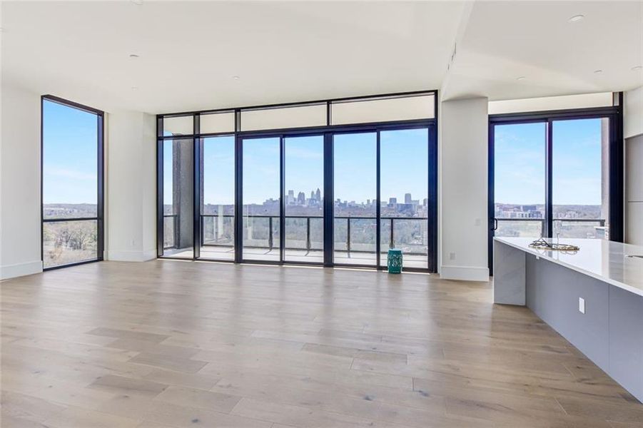 Spacious, unfurnished interior of a new home in The Dillon Buckhead, Atlanta (Image 20).
