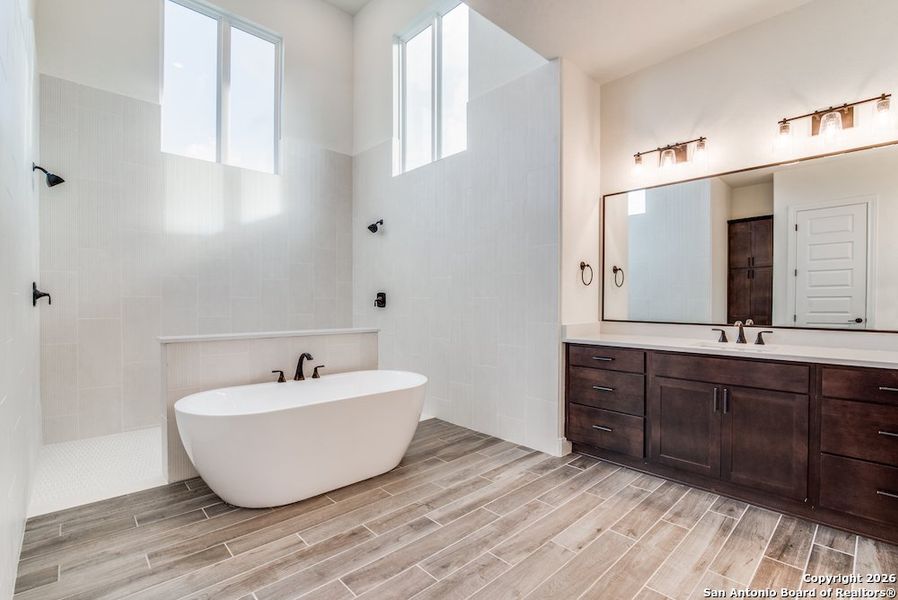 Furnished interior view inside a new home in , Bulverde (Image 4).