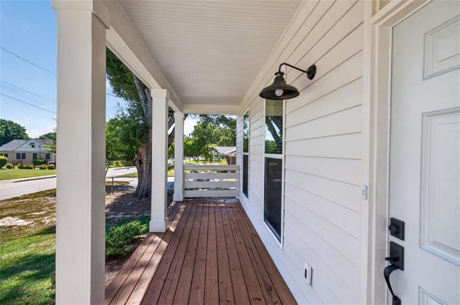 Exterior details and patio area of a home in , Monroe (Image 4).