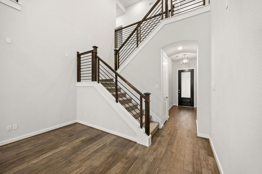 Spacious, unfurnished interior of a new home in , Fulshear (Image 29). Spacious, unfurnished interior of a new home in , Fulshear (Image 29).