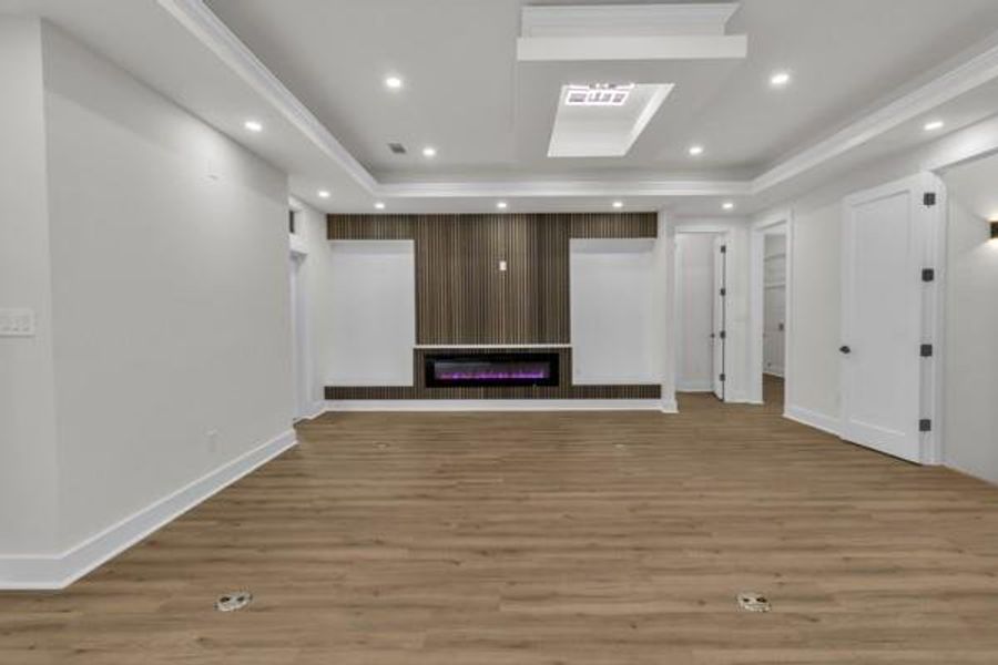 Spacious, unfurnished interior of a new home in , Atlanta (Image 93).