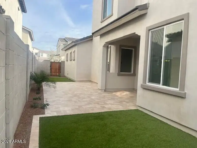 Side yard Landscaping.6 Side yard Landscaping.6