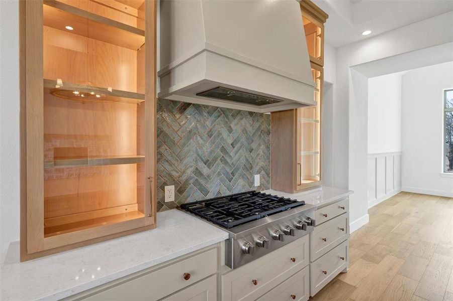Furnished interior view inside a new home in , Granbury (Image 17).