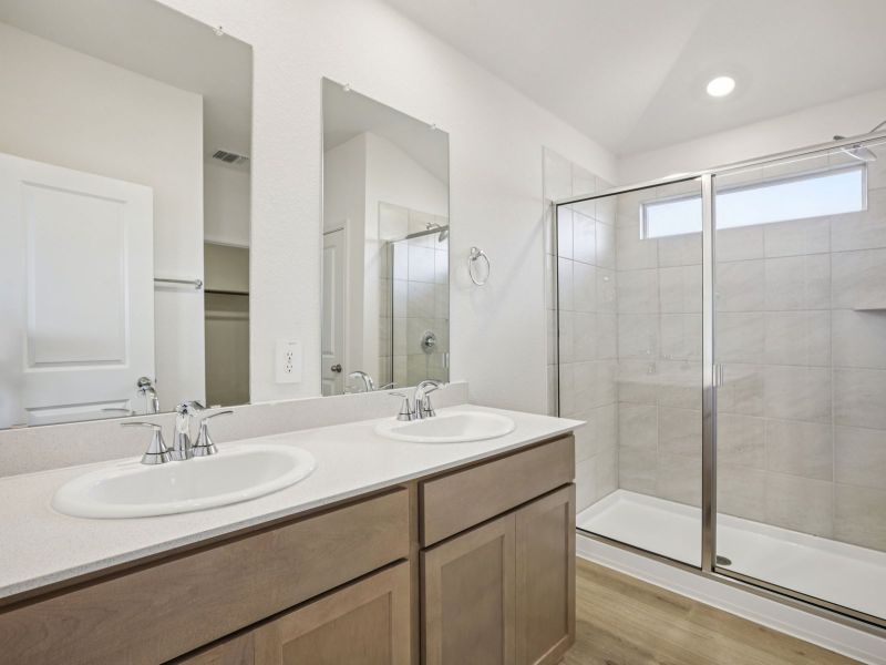Furnished interior view inside a new home in Prairie Winds - Reserve Collection, Hutto (Image 3).