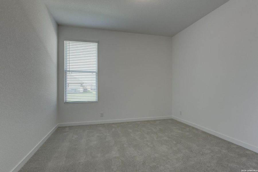 Spacious, unfurnished interior of a new home in Saddlebrook Ranch, Schertz (Image 29).