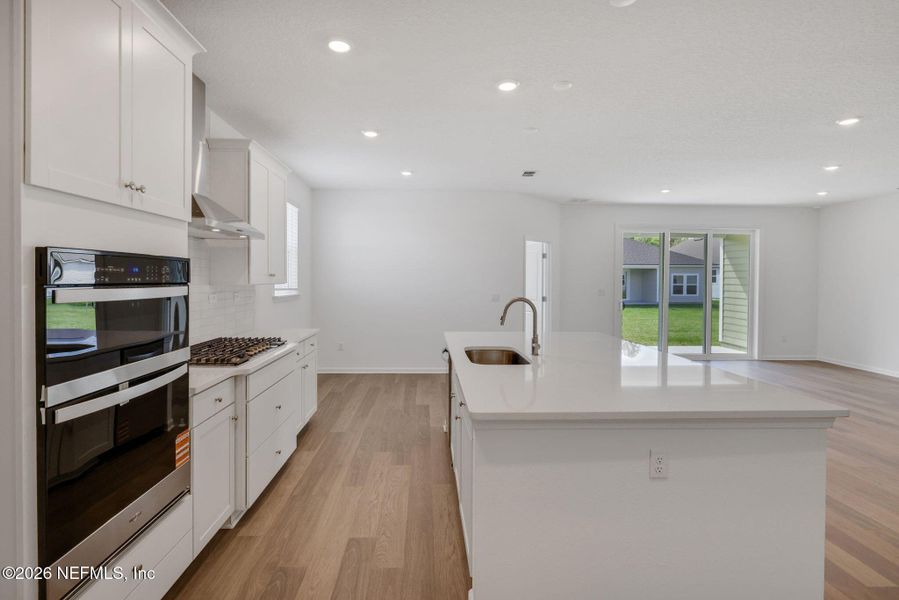 Furnished interior view inside a new home in Jennings Farm, Middleburg (Image 11).