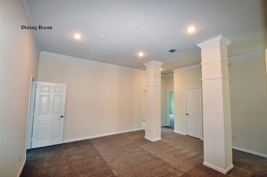 Spacious, unfurnished interior of a new home in , League City (Image 31). Spacious, unfurnished interior of a new home in , League City (Image 31).