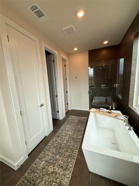 Furnished interior view inside a new home in Goodnight Ranch, Austin (Image 18). Furnished interior view inside a new home in Goodnight Ranch, Austin (Image 18).