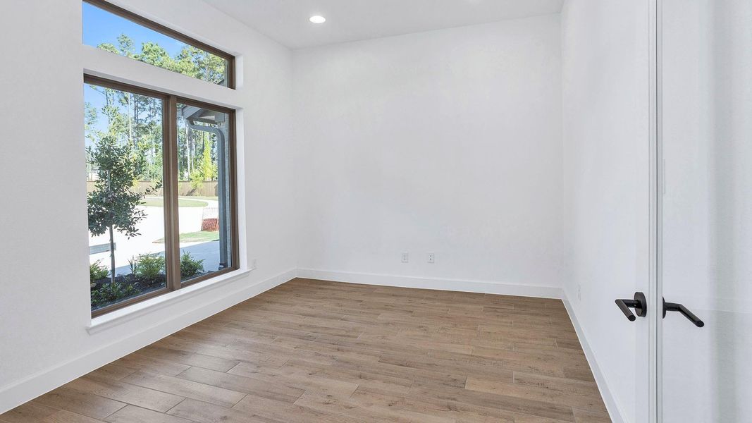 Spacious, unfurnished interior of a new home in The Highlands, Porter (Image 18).