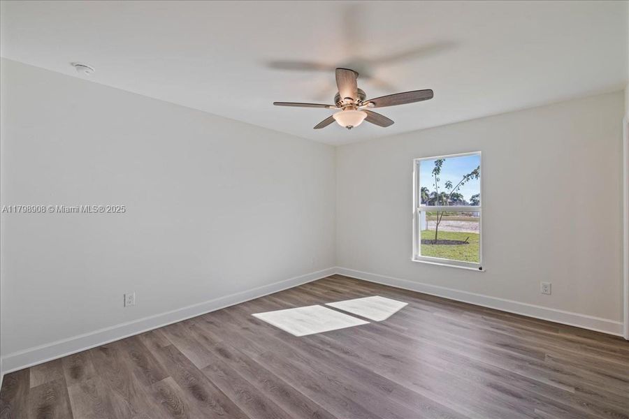 Spacious, unfurnished interior of a new home in Cape Coral, Cape Coral (Image 31). Spacious, unfurnished interior of a new home in Cape Coral, Cape Coral (Image 31).