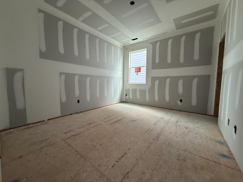 The Aurora Bedroom 4