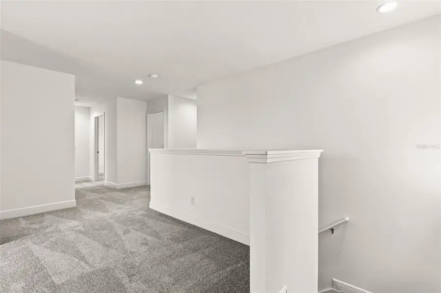 Spacious, unfurnished interior of a new home in , Groveland (Image 24).