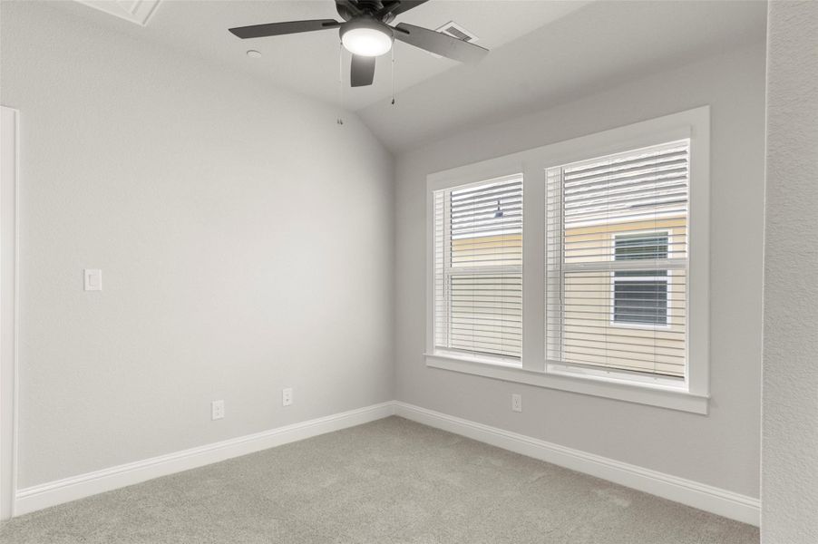 Spacious, unfurnished interior of a new home in Clear Creek, Round Rock (Image 16). Spacious, unfurnished interior of a new home in Clear Creek, Round Rock (Image 16).