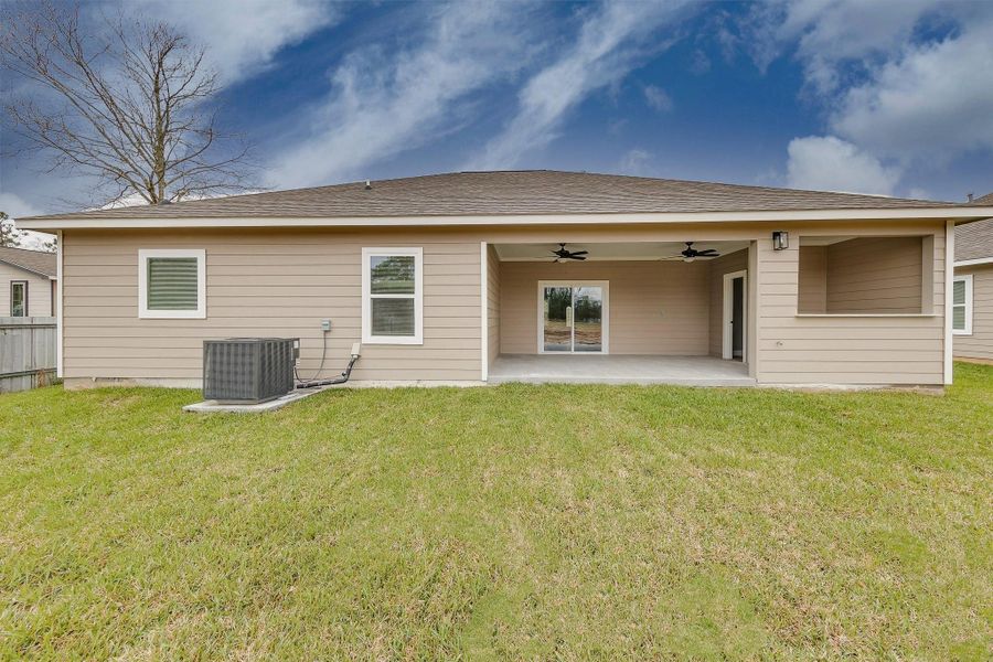 Large backyard with plenty of space for outdoor entertaining, gardening, or creating your own private retreat. Large backyard with plenty of space for outdoor entertaining, gardening, or creating your own private retreat.