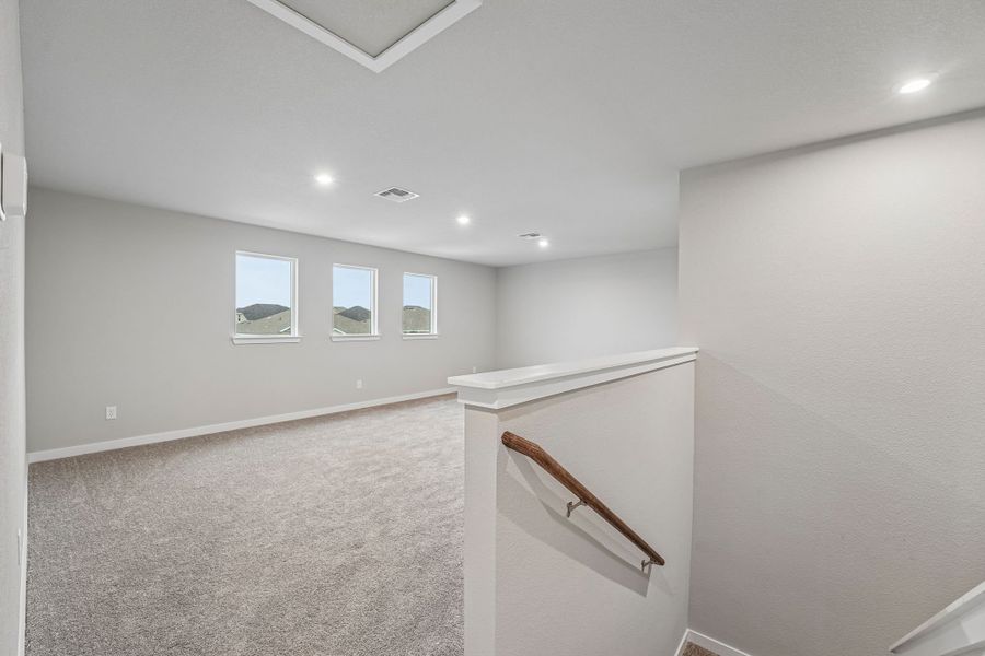 Spacious, unfurnished interior of a new home in Hillside Village, Temple (Image 10). Spacious, unfurnished interior of a new home in Hillside Village, Temple (Image 10).