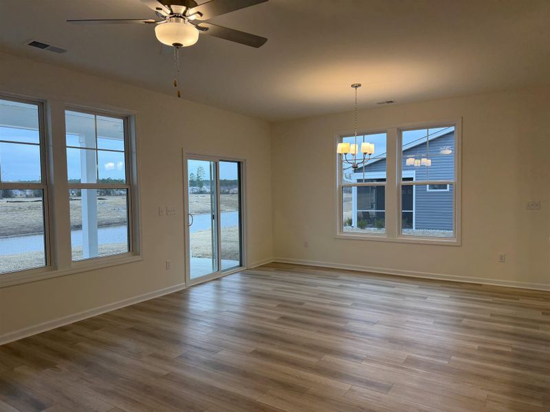 Spacious, unfurnished interior of a new home in King Farm Estates, Aynor (Image 9).