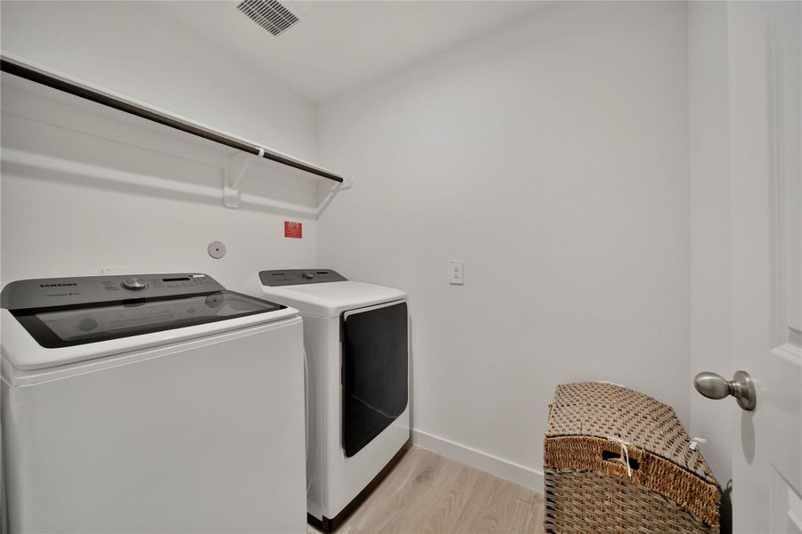 Close-up of interior finishes inside a home in Sorrento, Richmond (Image 22).