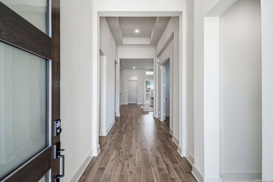 Spacious, unfurnished interior of a new home in Mesa Western, Cibolo (Image 40). Spacious, unfurnished interior of a new home in Mesa Western, Cibolo (Image 40).
