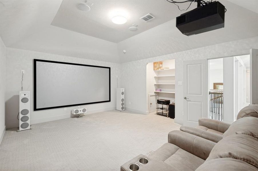 Image 25 of a home in .