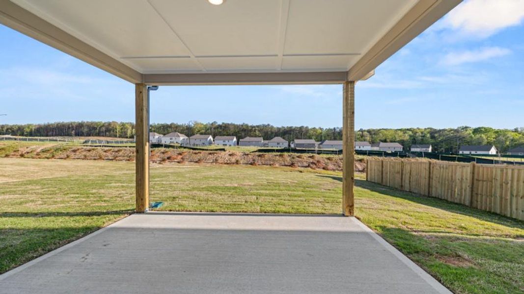 Image 68 of a home in Hamptons at Riverwood East.