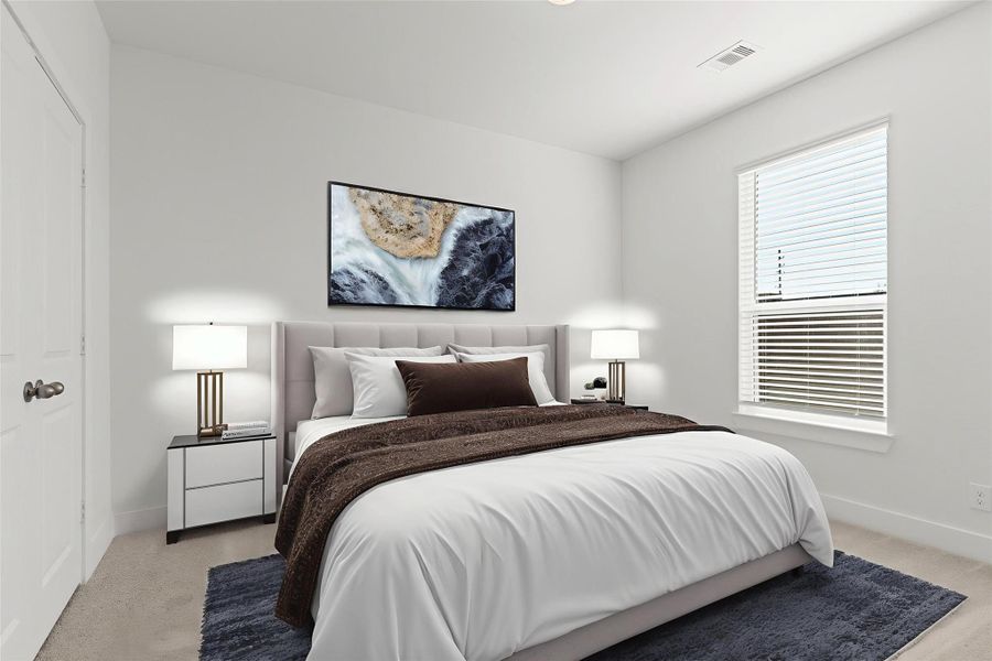 All guest bedrooms have wonderful walk-in closets. *Virtually Staged*
