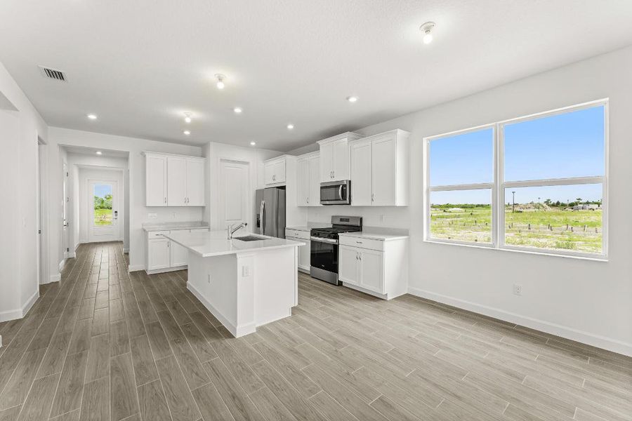 US_SEF_KENLEY_BRIAR_LOT 22_dining