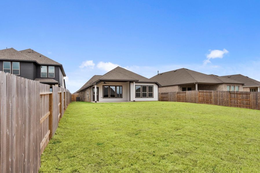 Exterior details and patio area of a home in Escondido, Magnolia (Image 4).