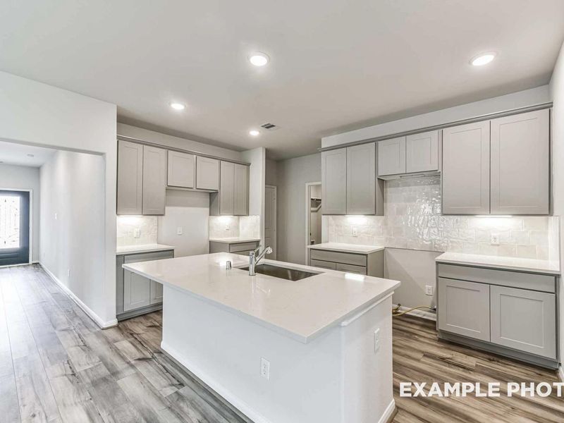 Representative furnished interior of a home built from the The Laguna A with 3-Car Garage by Davidson Homes LLC in River Ranch Meadows, Dayton (Image 7). Representative furnished interior of a home built from the The Laguna A with 3-Car Garage by Davidson Homes LLC in River Ranch Meadows, Dayton (Image 7).