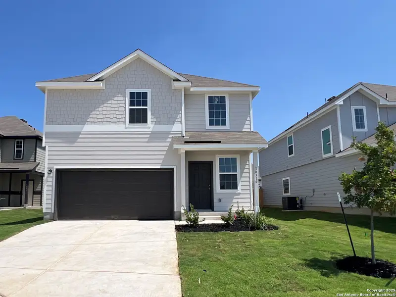 Image 33 of a home in Applewhite Meadows.