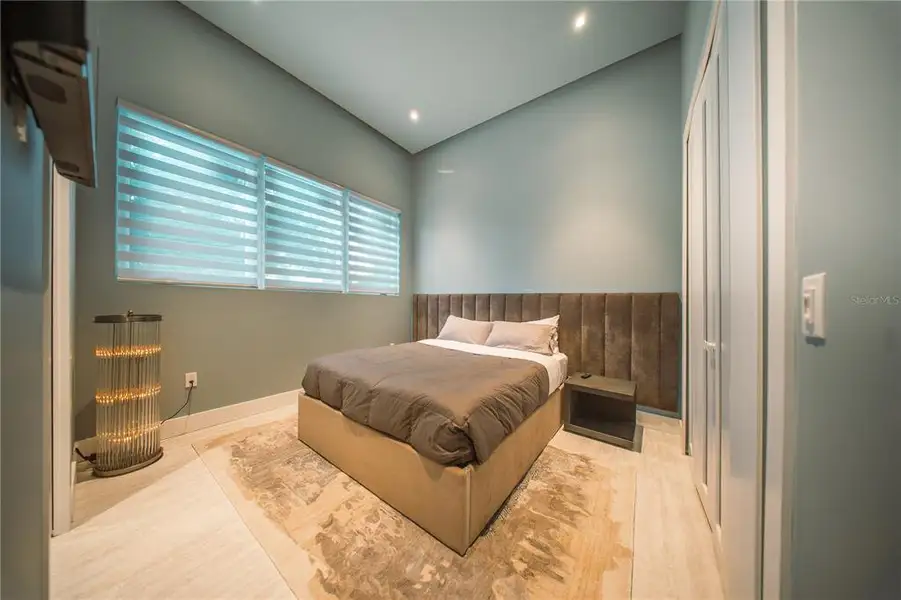 Furnished interior view inside a new home in , Sarasota (Image 16).