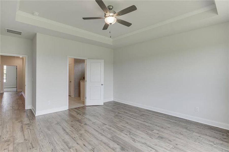 Spacious, unfurnished interior of a new home in , Jefferson (Image 30). Spacious, unfurnished interior of a new home in , Jefferson (Image 30).