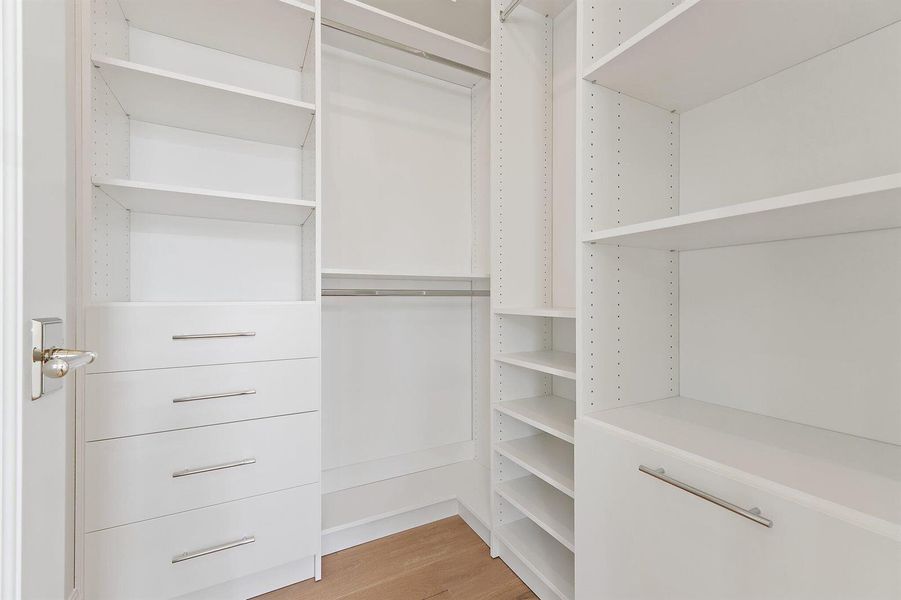 Northwest Closet Northwest Closet
