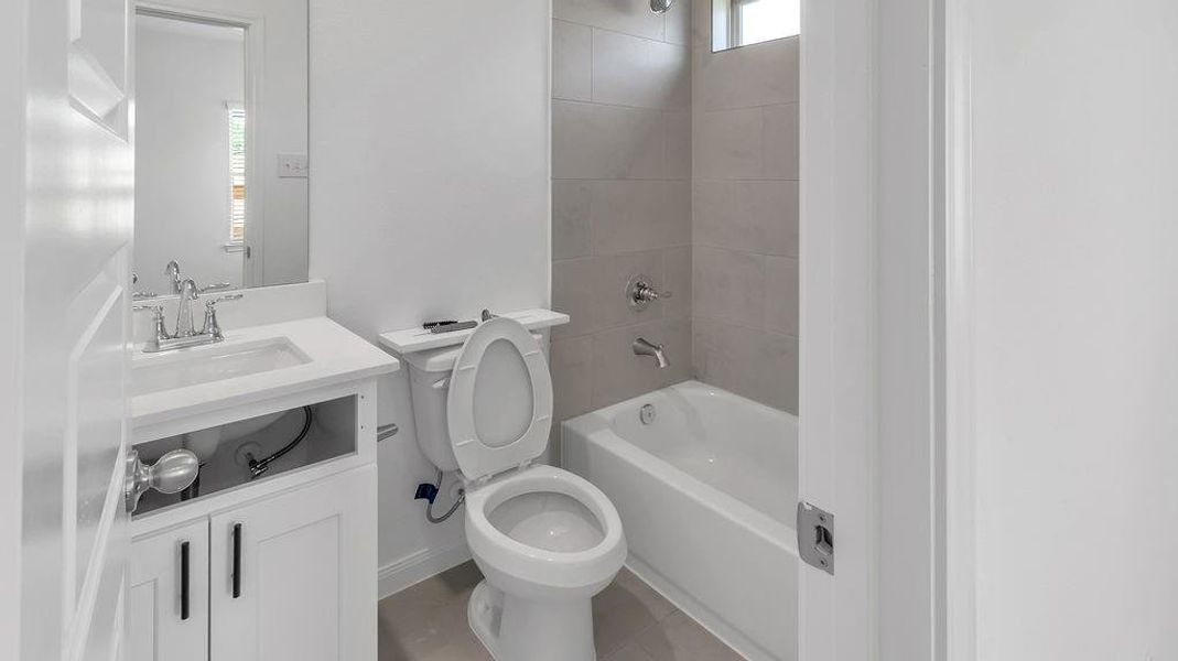 Furnished interior view inside a new home in , Houston (Image 8). Furnished interior view inside a new home in , Houston (Image 8).