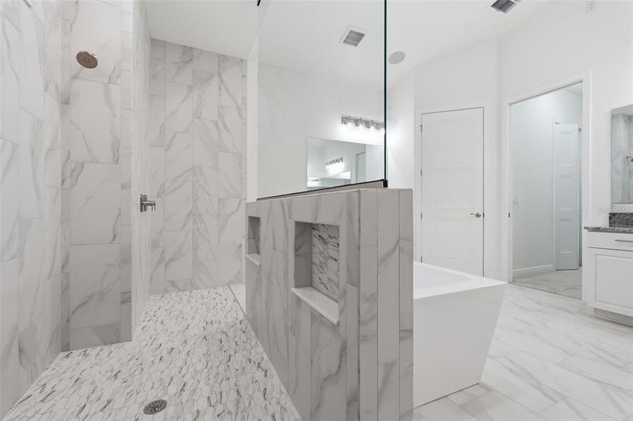 Furnished interior view inside a new home in , Hernando (Image 12).