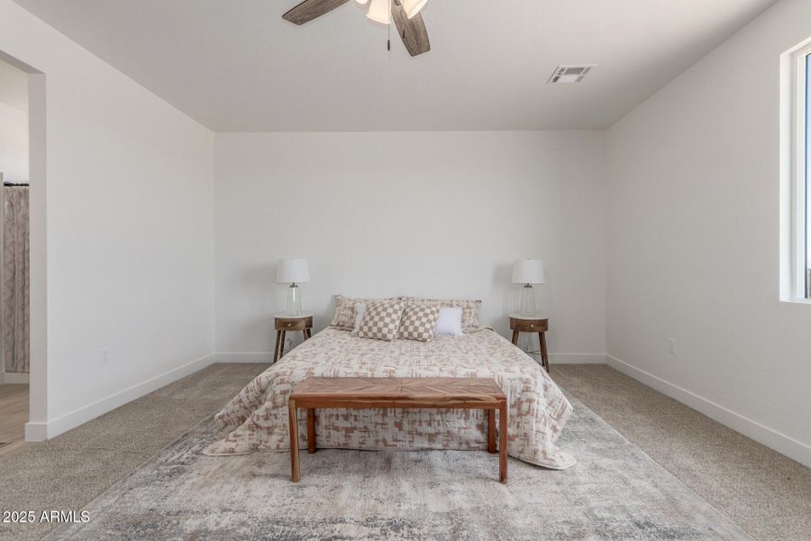 21 Sandstone Mountain 21 Sandstone Mountain