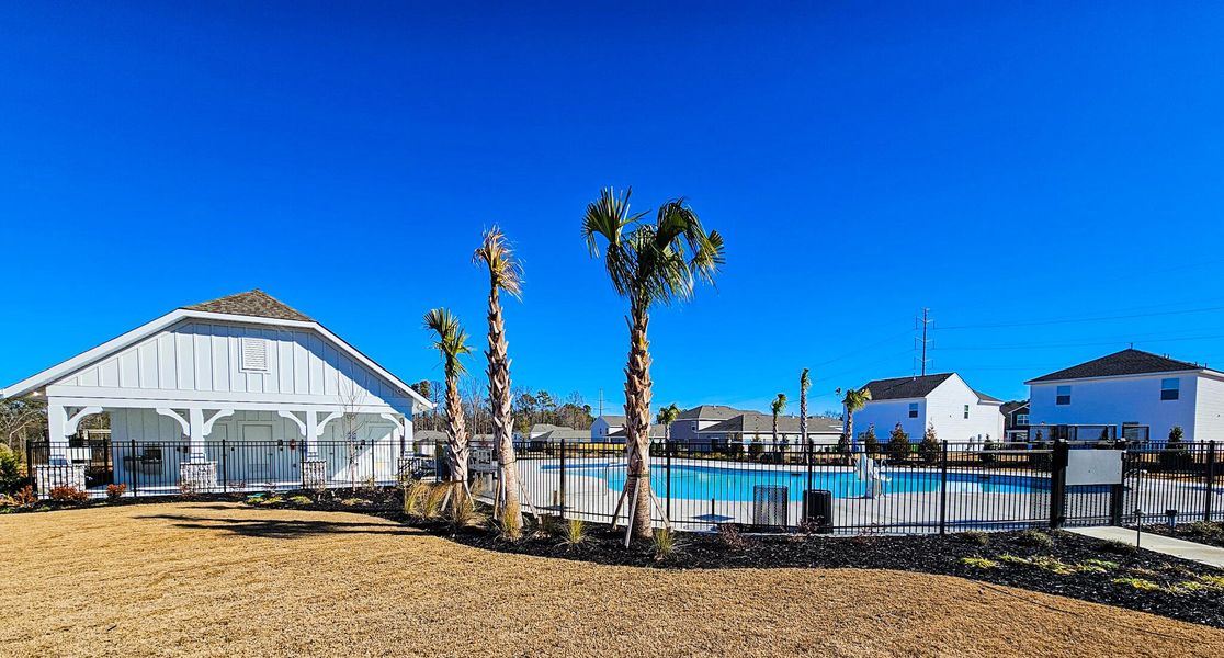 Community amenities in , Columbia (Image 33).