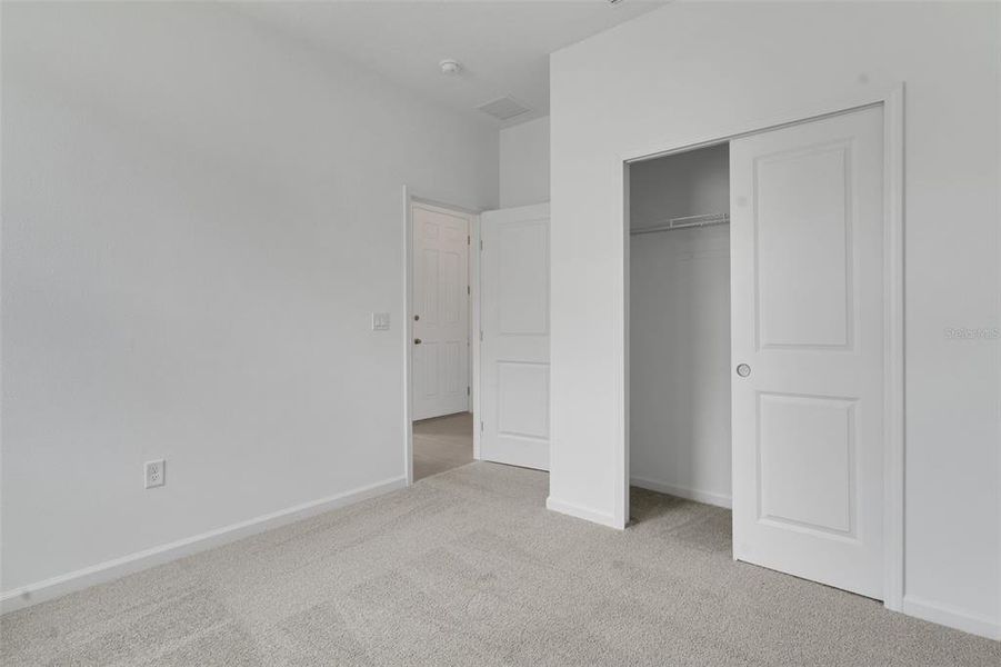 Spacious, unfurnished interior of a new home in Annabelle Estates, Lake Wales (Image 16).