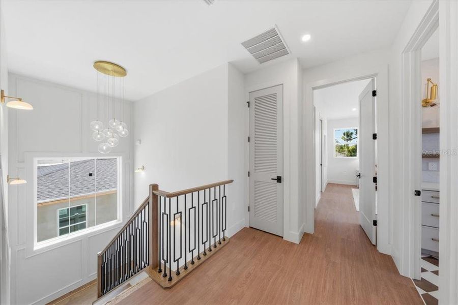 Spacious, unfurnished interior of a new home in , St. Petersburg (Image 26). Spacious, unfurnished interior of a new home in , St. Petersburg (Image 26).