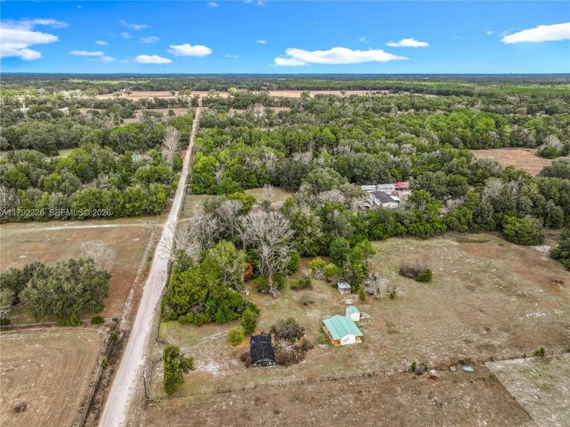 Natural landscape and outdoor views near  in Gainesville (Image 55).