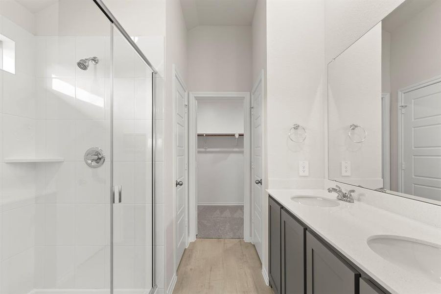 20. 1633 Elle - Bath (2) 20. 1633 Elle - Bath (2)