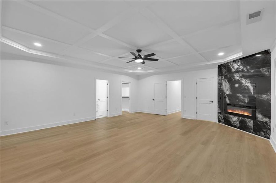 Spacious, unfurnished interior of a new home in , Snellville (Image 69). Spacious, unfurnished interior of a new home in , Snellville (Image 69).