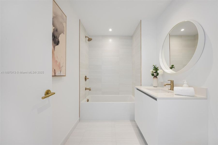 Furnished interior view inside a new home in Mr. C Residences, Miami (Image 34).