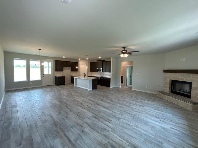 Spacious, unfurnished interior of a new home in Terra Escalante, Blue Ridge (Image 11). Spacious, unfurnished interior of a new home in Terra Escalante, Blue Ridge (Image 11).