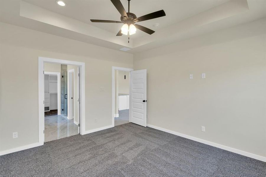 Spacious, unfurnished interior of a new home in , Palmer (Image 16).
