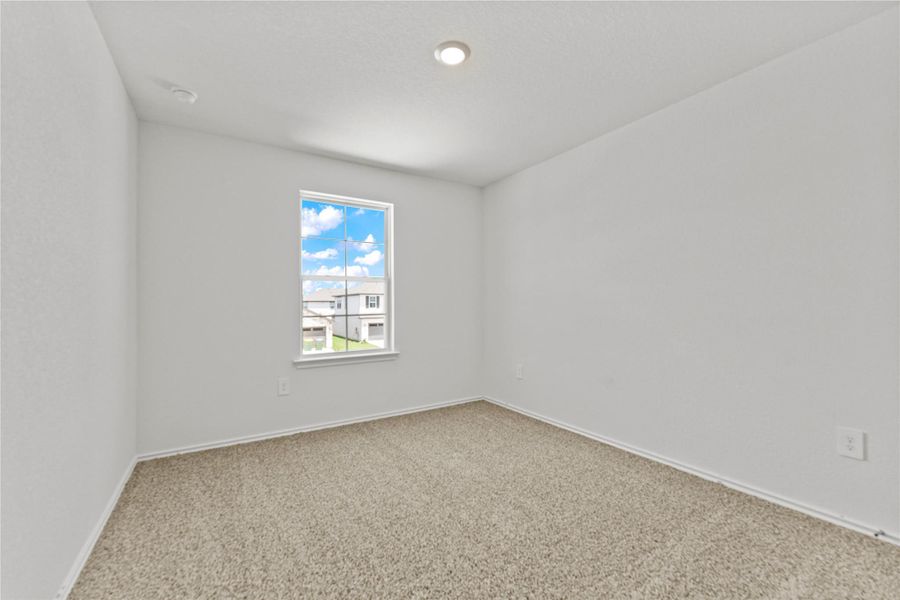 Spacious, unfurnished interior of a new home in Palomino, Manor (Image 27).