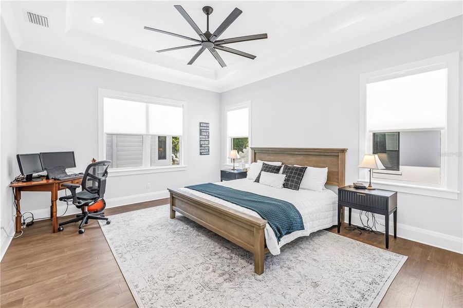 Furnished interior view inside a new home in , St. Petersburg (Image 9).