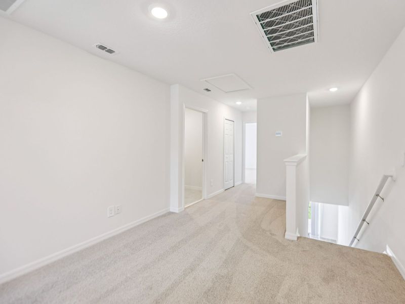 Spacious, unfurnished interior of a new home in The Meadow at Crossprairie Townes, St. Cloud (Image 10). Spacious, unfurnished interior of a new home in The Meadow at Crossprairie Townes, St. Cloud (Image 10).