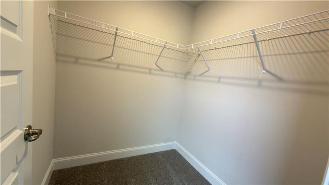 Spacious, unfurnished interior of a new home in Habersham Meadows, Demorest (Image 20).